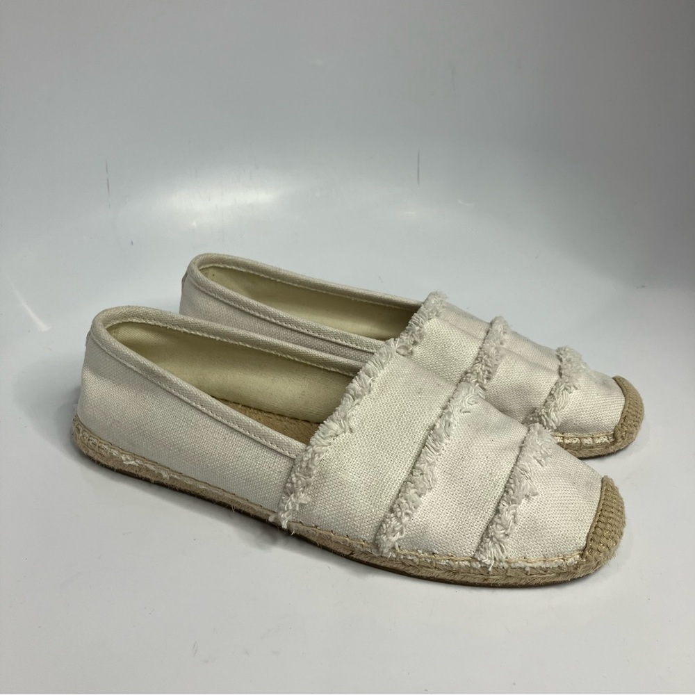 Michael Michael Kors white‎ canvas espadrille flats size 8